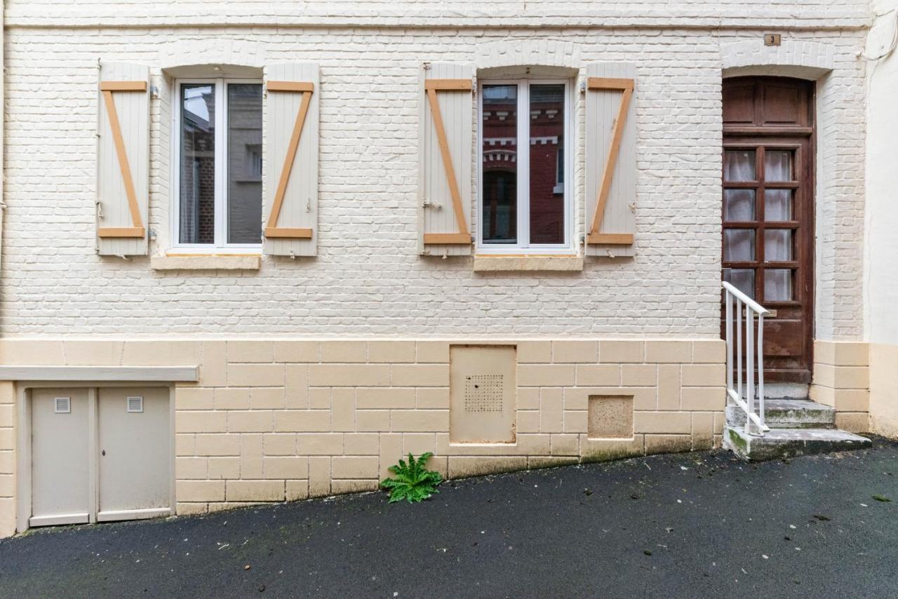 Les Templiers - Maison Avec Cour A 20 M Du Port - เลอเทรปอร์ ภายนอก รูปภาพ